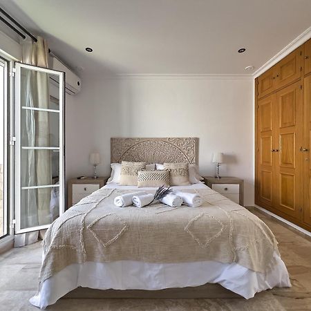 Studio Novena Little Apartments Cádiz Eksteriør billede