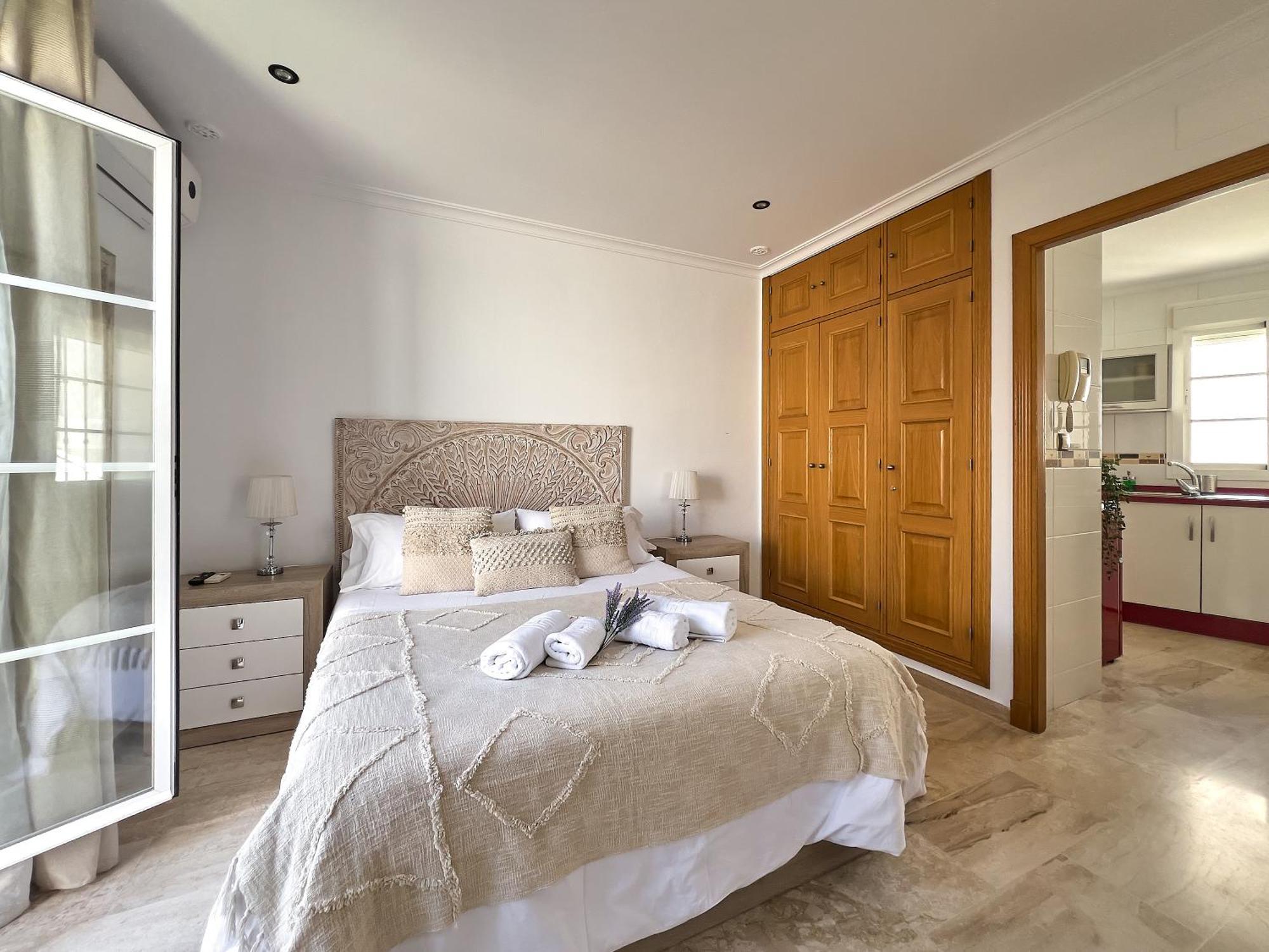 Studio Novena Little Apartments Cádiz Eksteriør billede